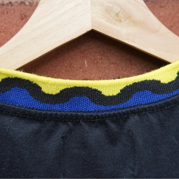 Empyre Tee shirt - Picture 7 of 8